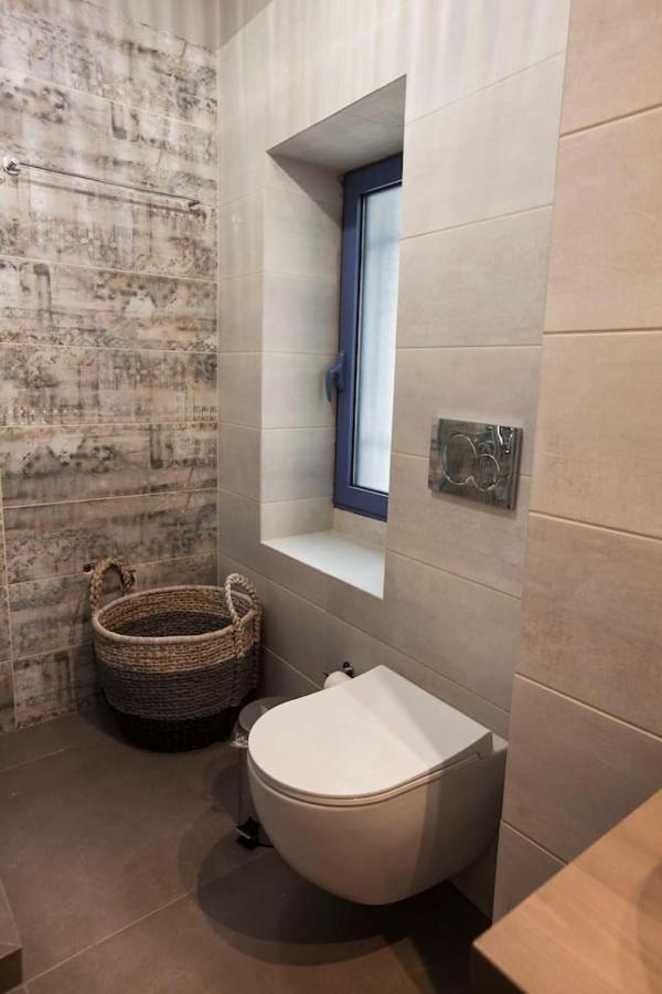 אתונה Pagrati Hilton Location Bentzi Family Suite 5 מראה חיצוני תמונה