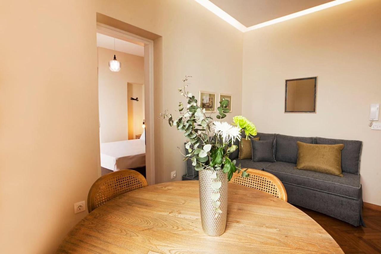 אתונה Pagrati Hilton Location Bentzi Family Suite 5 מראה חיצוני תמונה